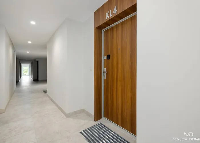 Dunes Blue Horizon Ii By Major Domus Club